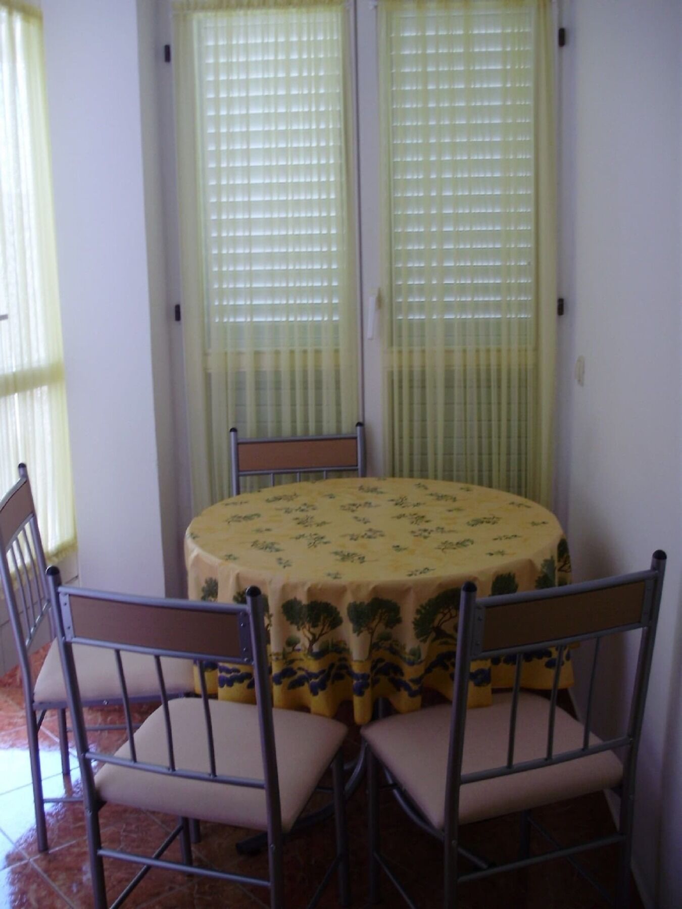 Cosmic Gate Apartments (Adults Only) Новалья Экстерьер фото